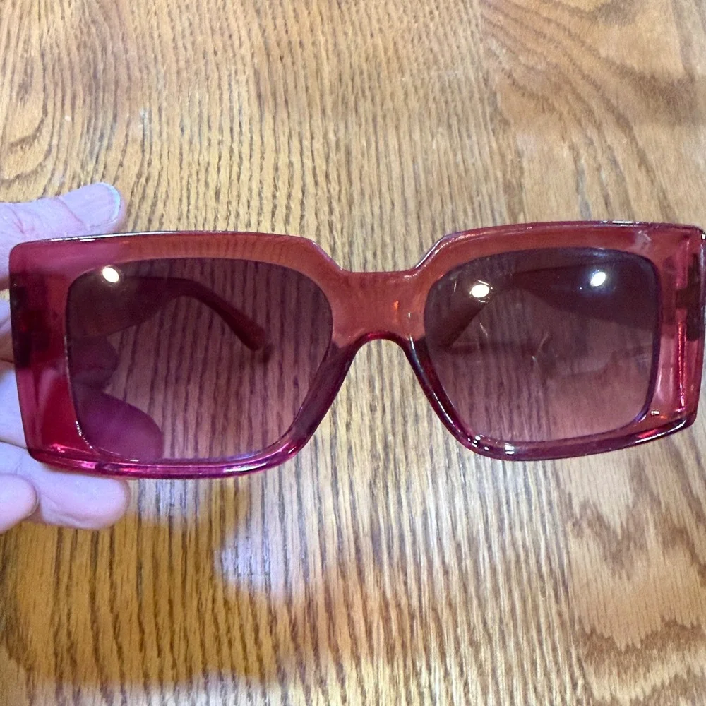 Foster Grant NS1022 Rectangular Sunglasses Translucent Pink Purple PRP 160mm